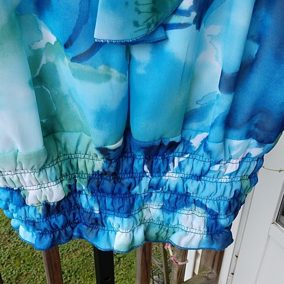 Sleeveless Fancy Sheer TOP Small New Directions - Picture 4 of 8